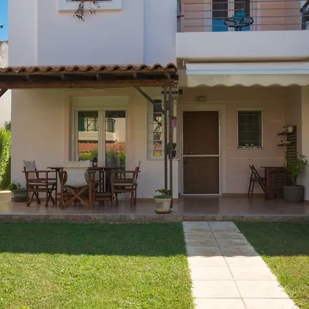 Сasa de vacaciones Maisonette By The Sea