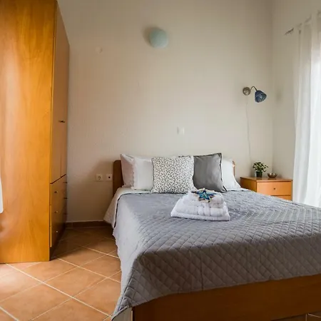 Сasa de vacaciones Maisonette By The Sea *
